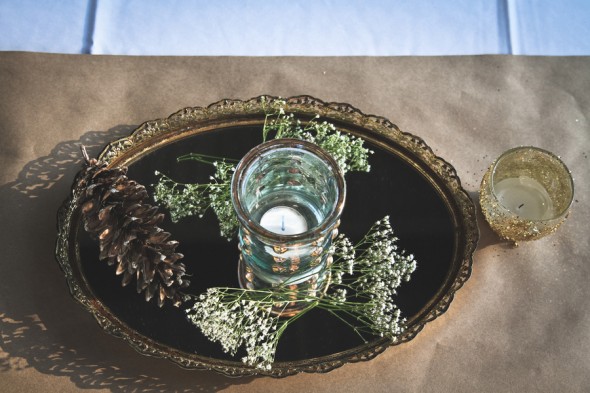 Simple Wedding Centerpiece with Pinecone